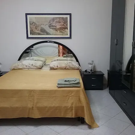 Casa De Luca Neviano