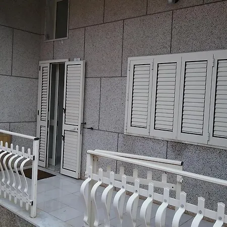 Casa De Luca Apartmán *